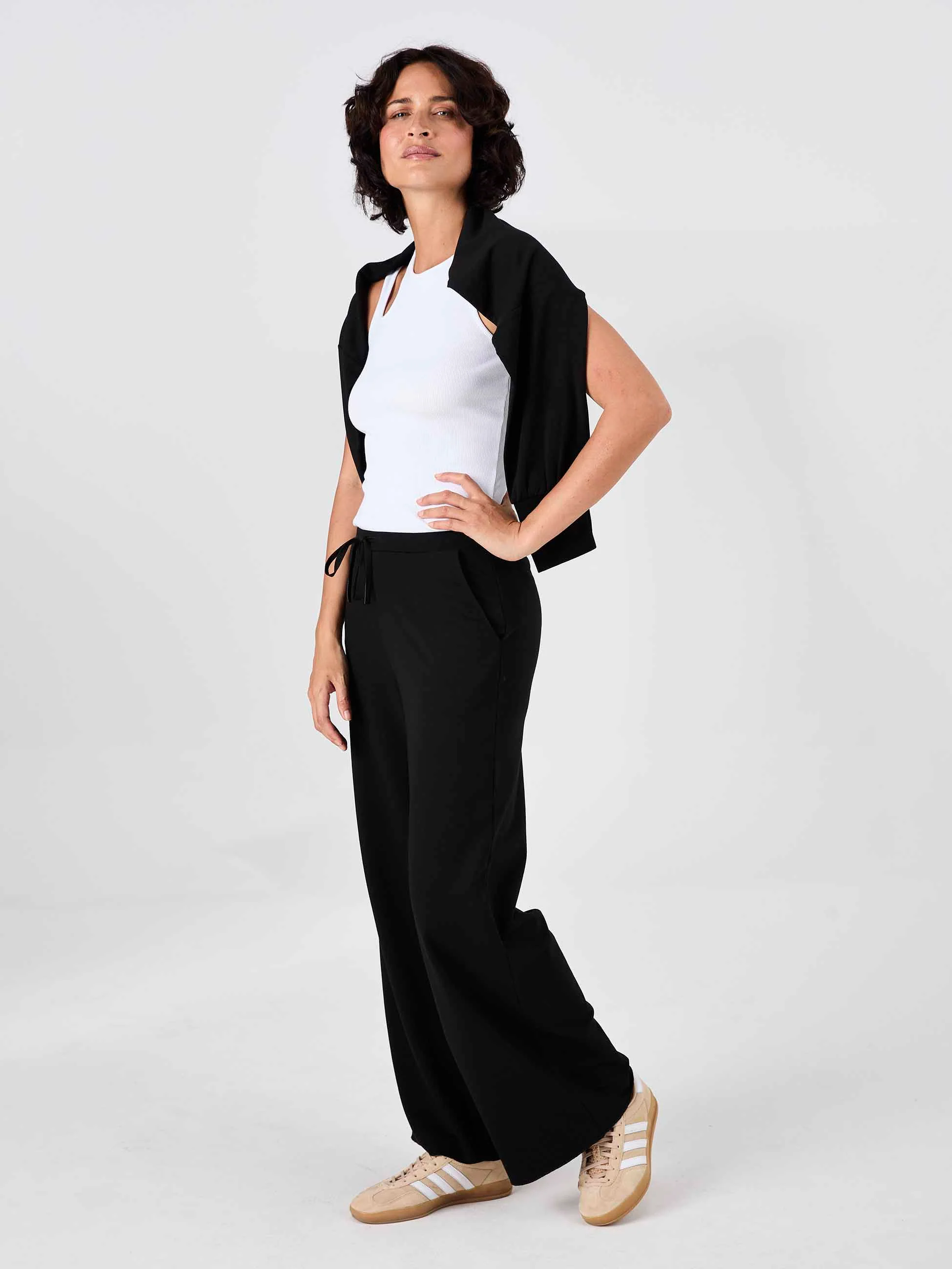 Classic Wide Leg Sweat Pants - Black - Image 6