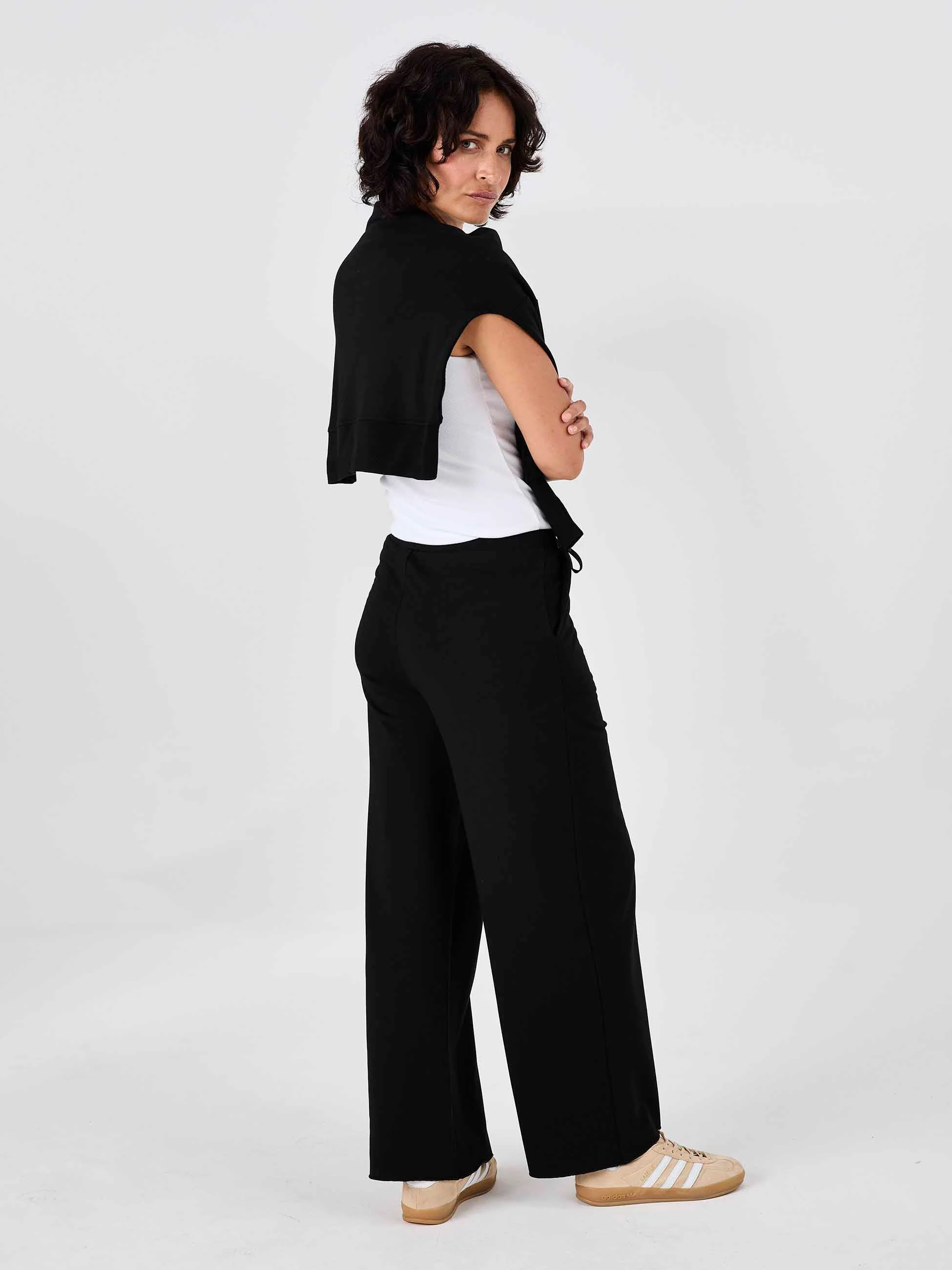 Classic Wide Leg Sweat Pants - Black - Image 7
