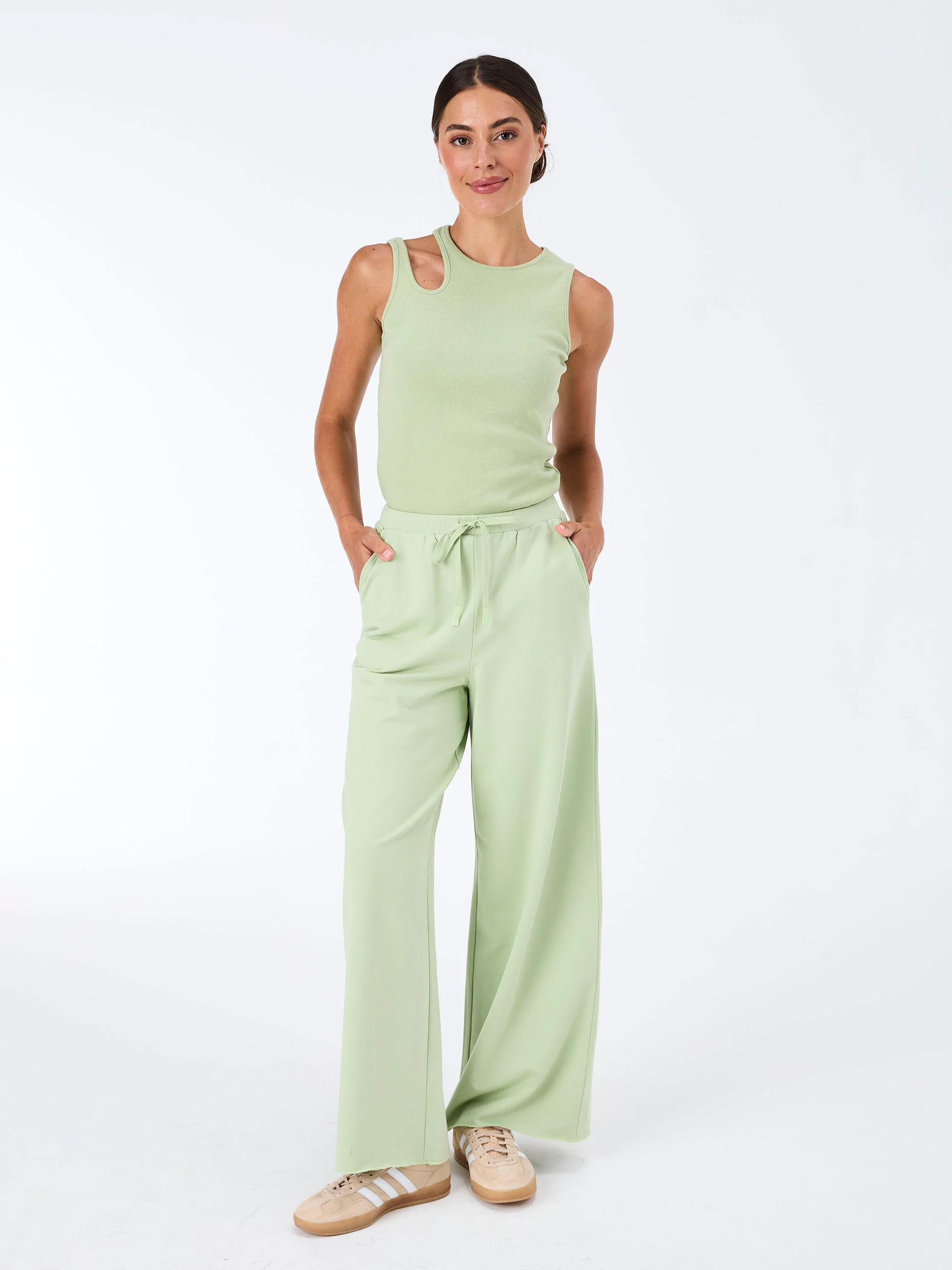 Classic Wide Leg Sweat Pants - Matcha Green - Image 3