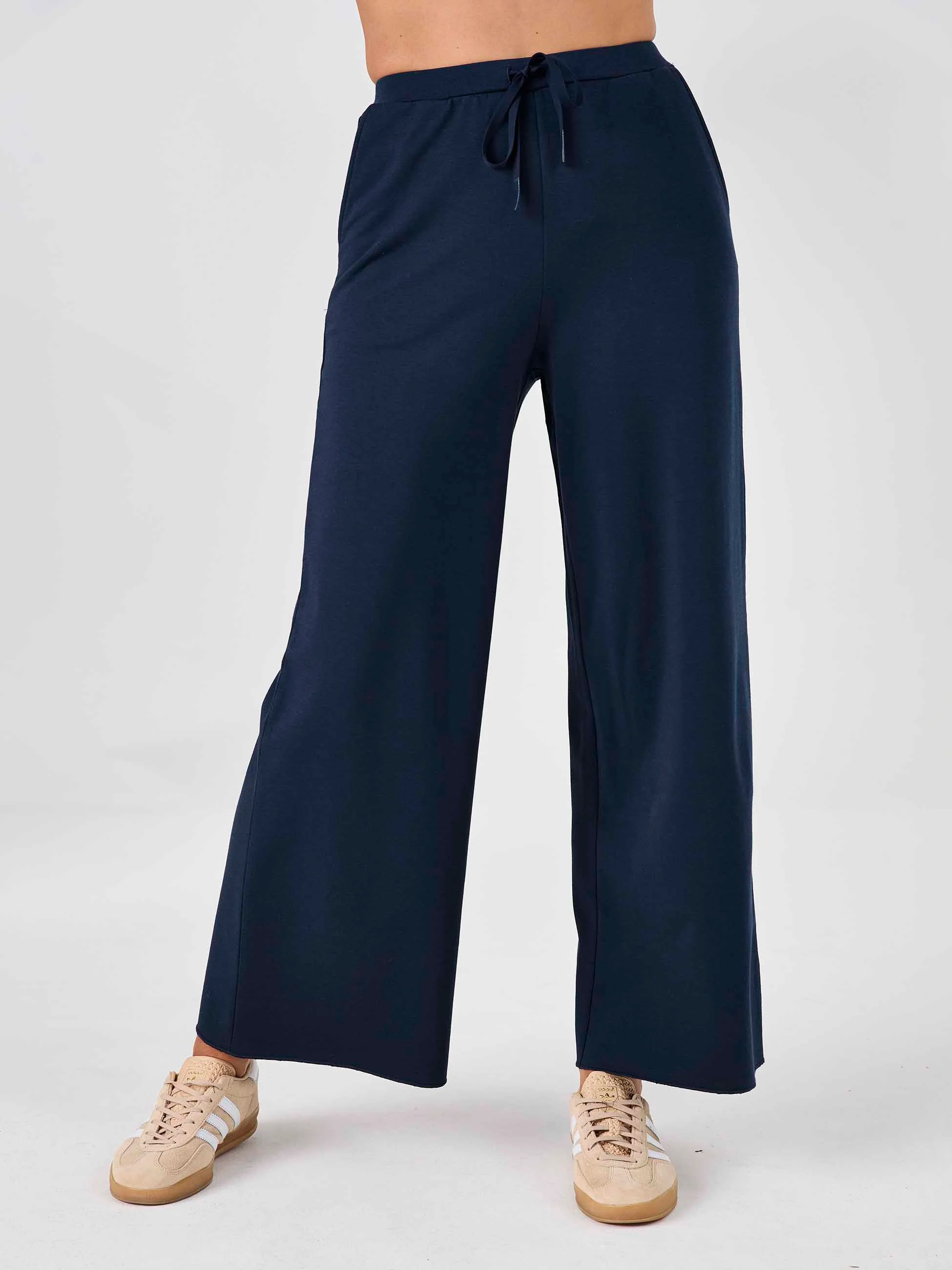 Classic Wide Leg Sweat Pants - Navy - Image 7