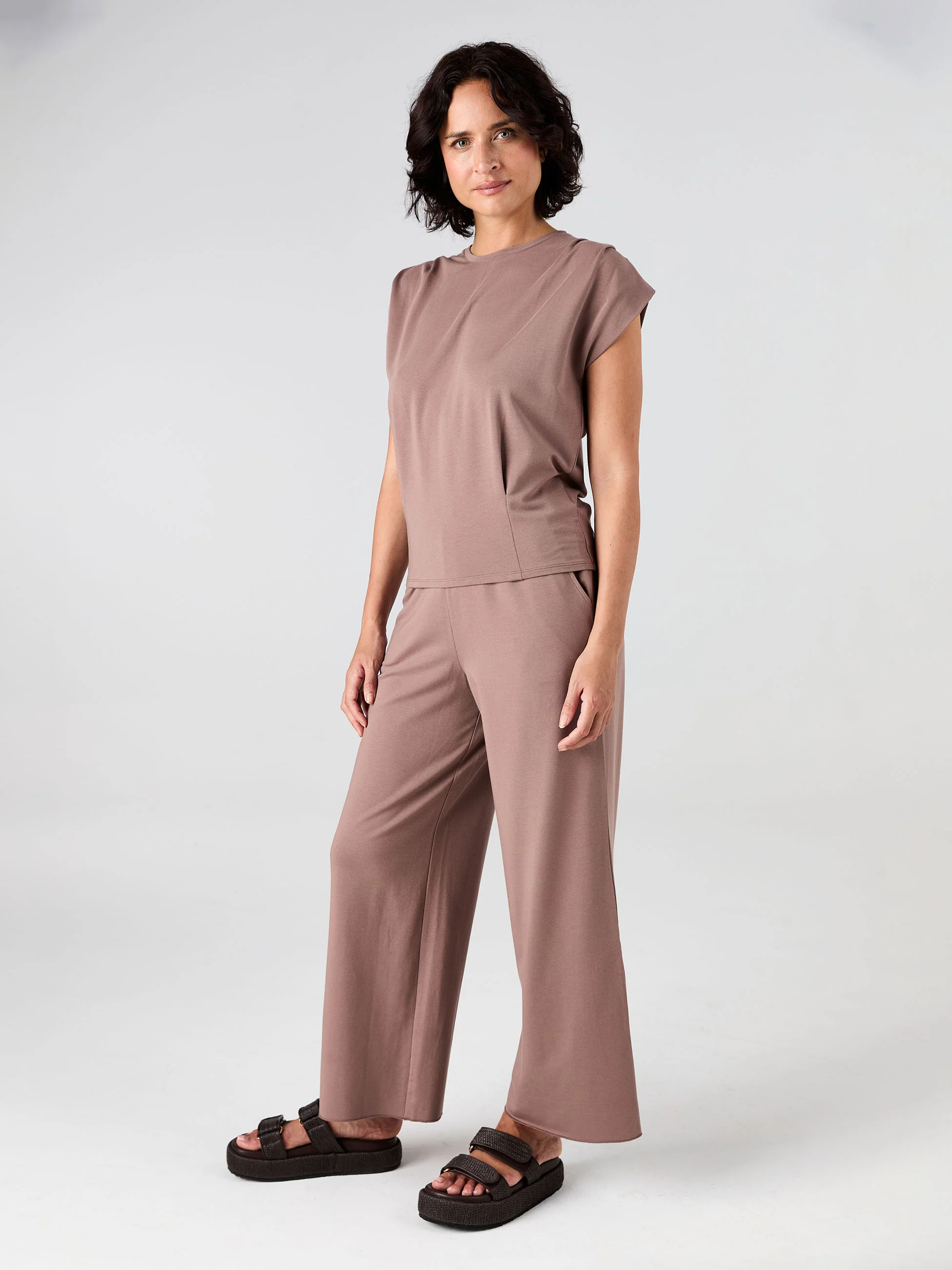 Classic Wide Leg Sweat Pants - Taupe - Image 5