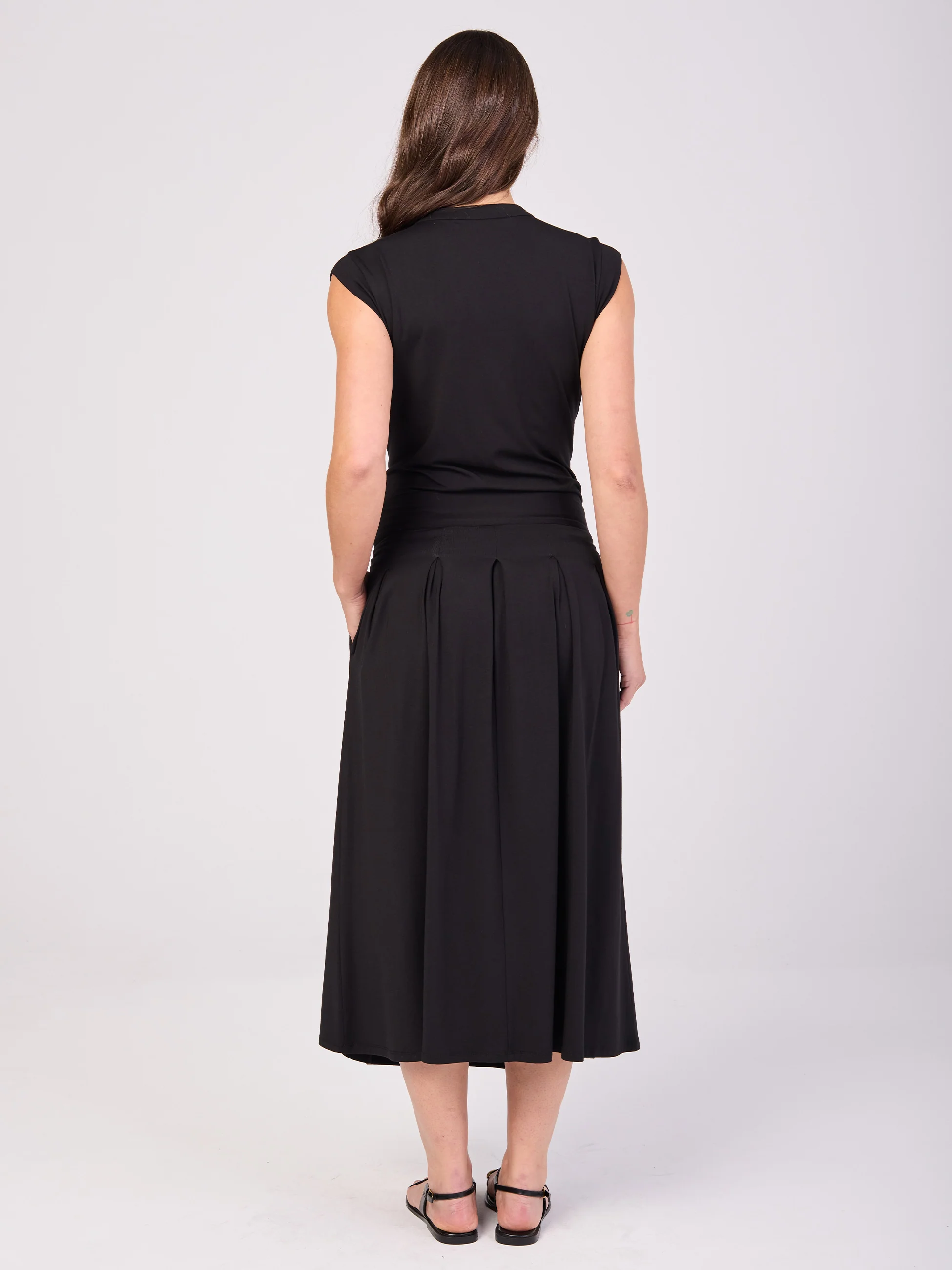 Pleat Skirt - Black - Image 2