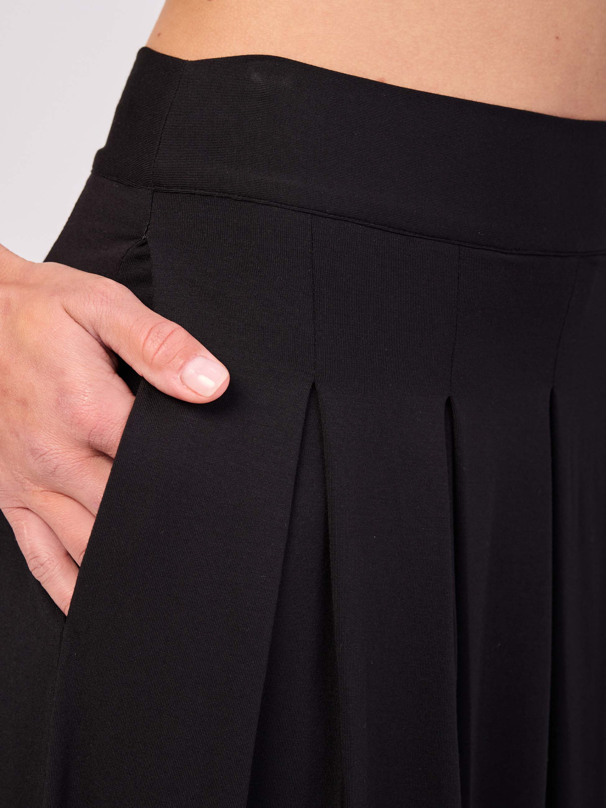 Pleat Skirt - Black - Image 3