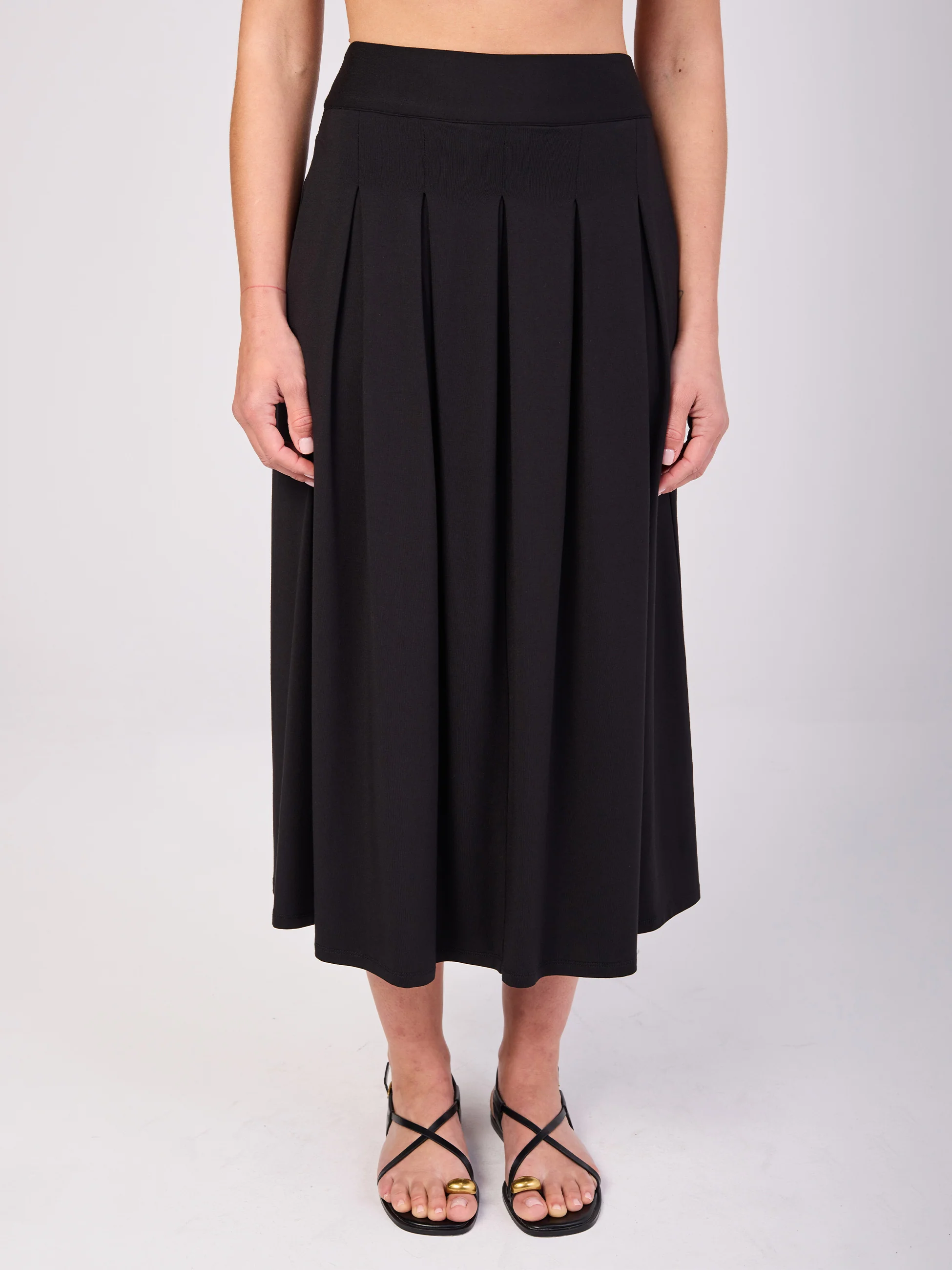 Pleat Skirt - Black - Image 5