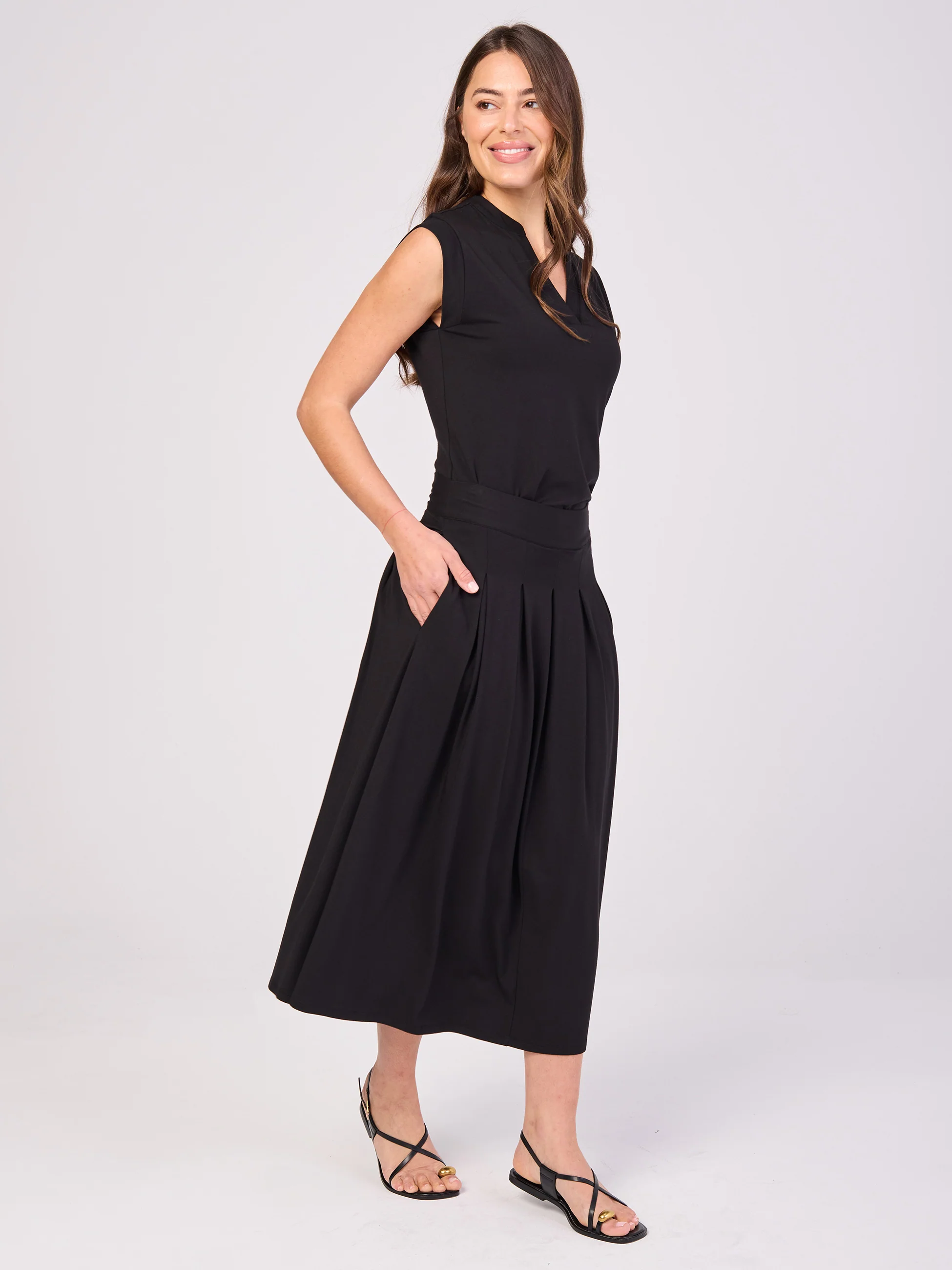 Pleat Skirt - Black - Image 8