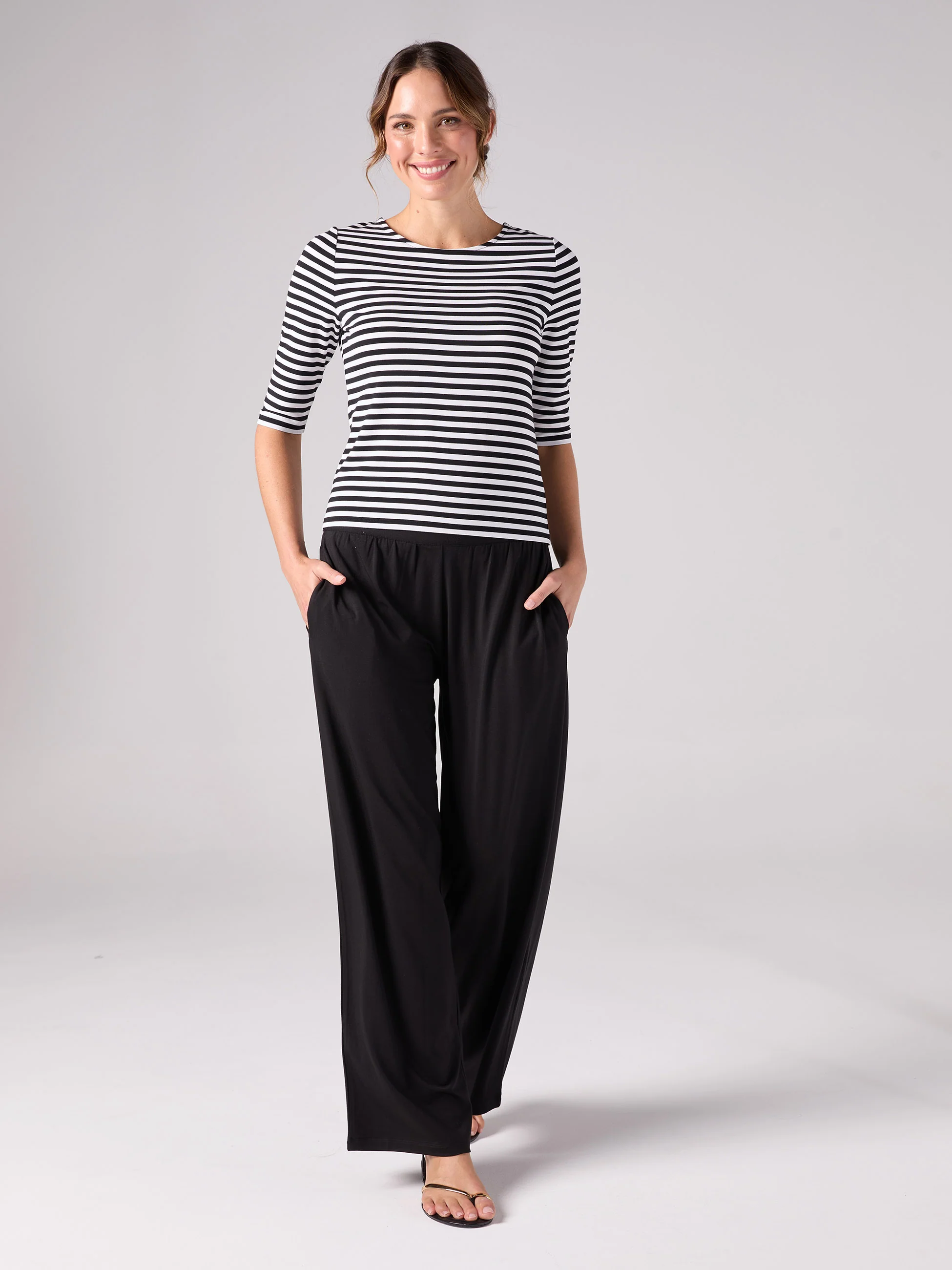 Stripe 7/8 Sleeve Crew Top - Black