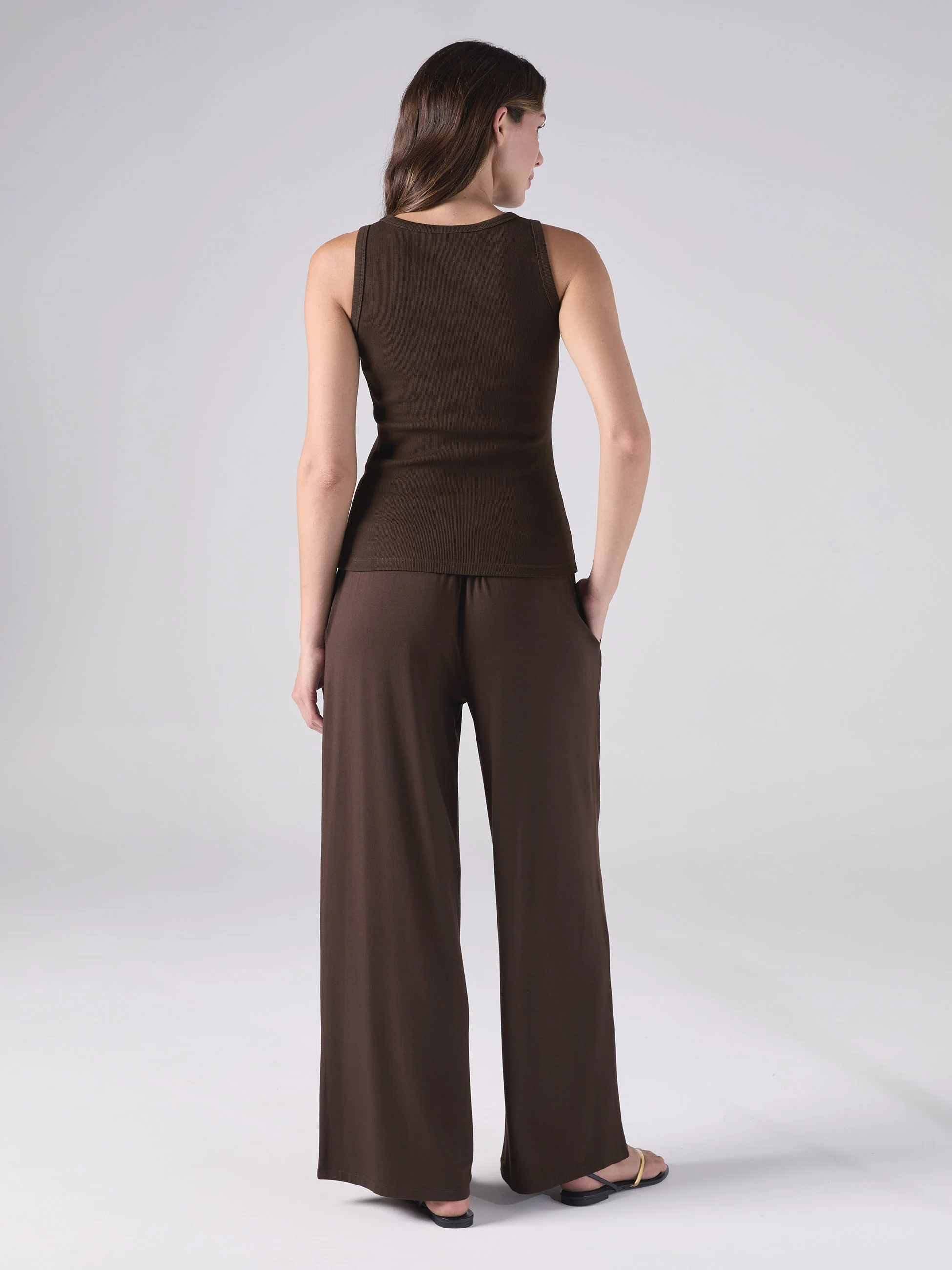 The Ultimate Vest - Coffee Bean - Image 3